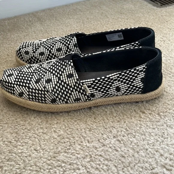 TOMS Women's, Alpargata Cupsole Slip-On 9 wide - Picture 4 of 6